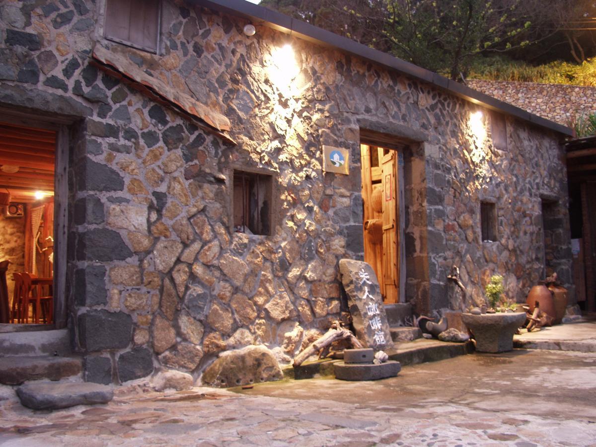 Furen Homestay Nangan Exterior photo